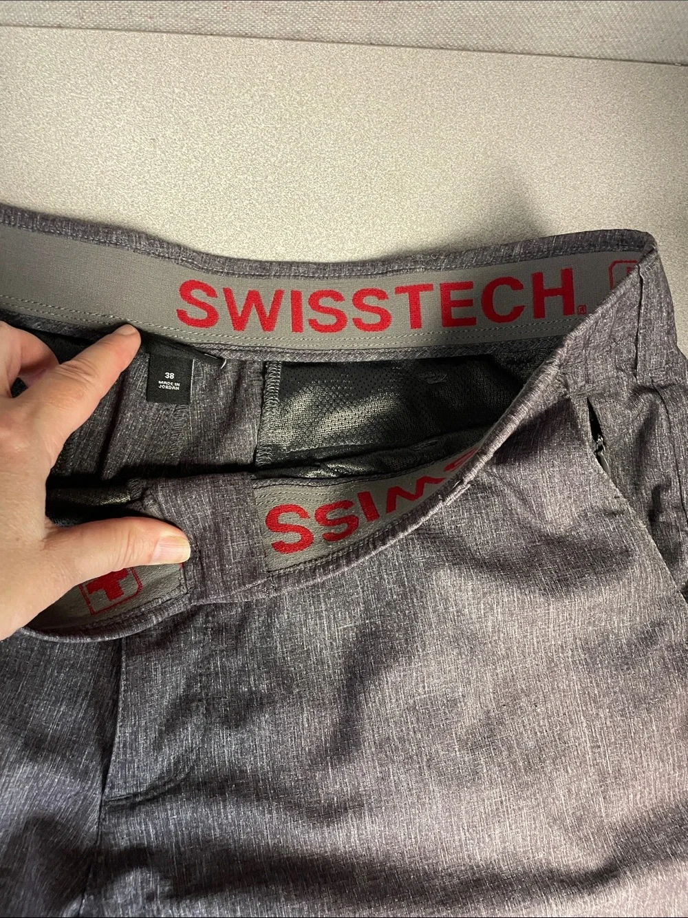 Swiss Tech Men’s Charcoal Flat-Front Shorts
